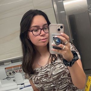 Meet your Posher, Maddie